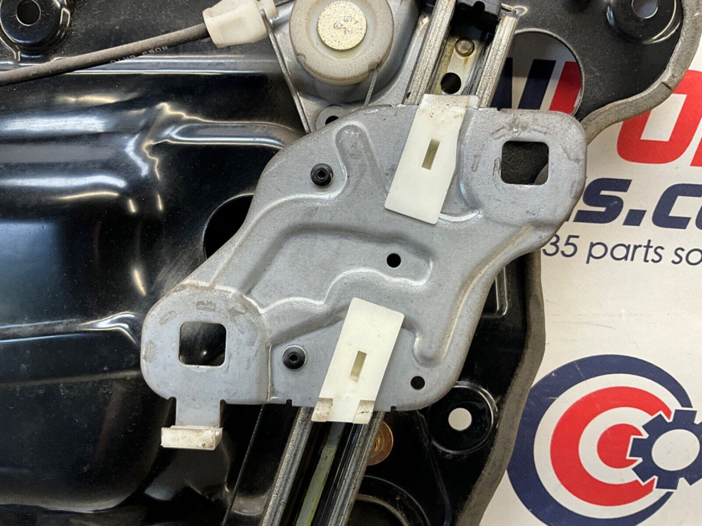 2007 Nissan Z33 350Z Driver Left Window Regulator Motor Panel OEM 23BIZE3 - On Point Parts Inc