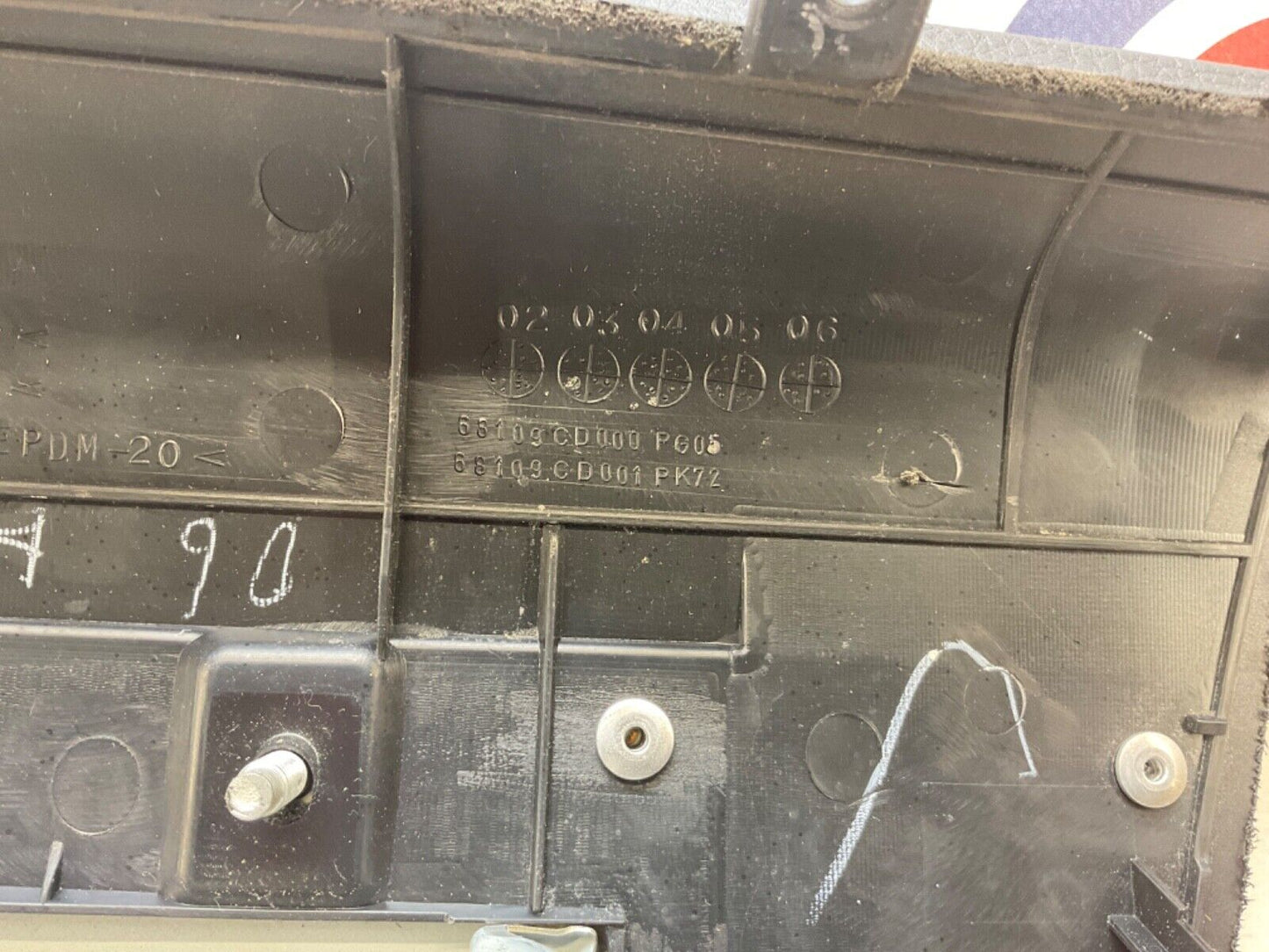 2007 Nissan Z33 350Z Passenger Right Upper Dash Panel 68109 OEM 23BIZE7 - On Point Parts Inc