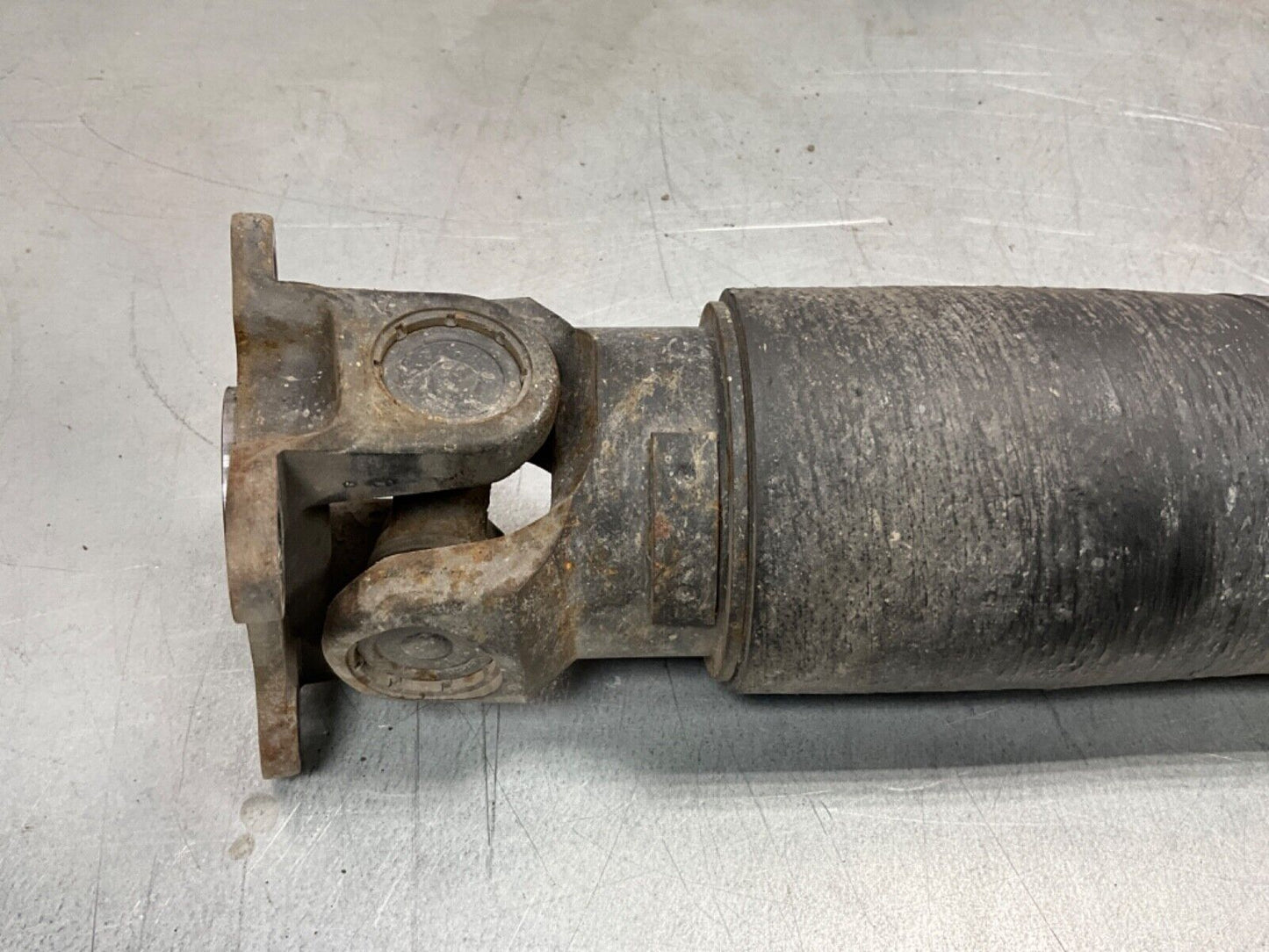 2007 Nissan Z33 350Z Automatic Driveshaft RWD Rear Wheel Drive 181k OEM 23BIZE0 - On Point Parts Inc