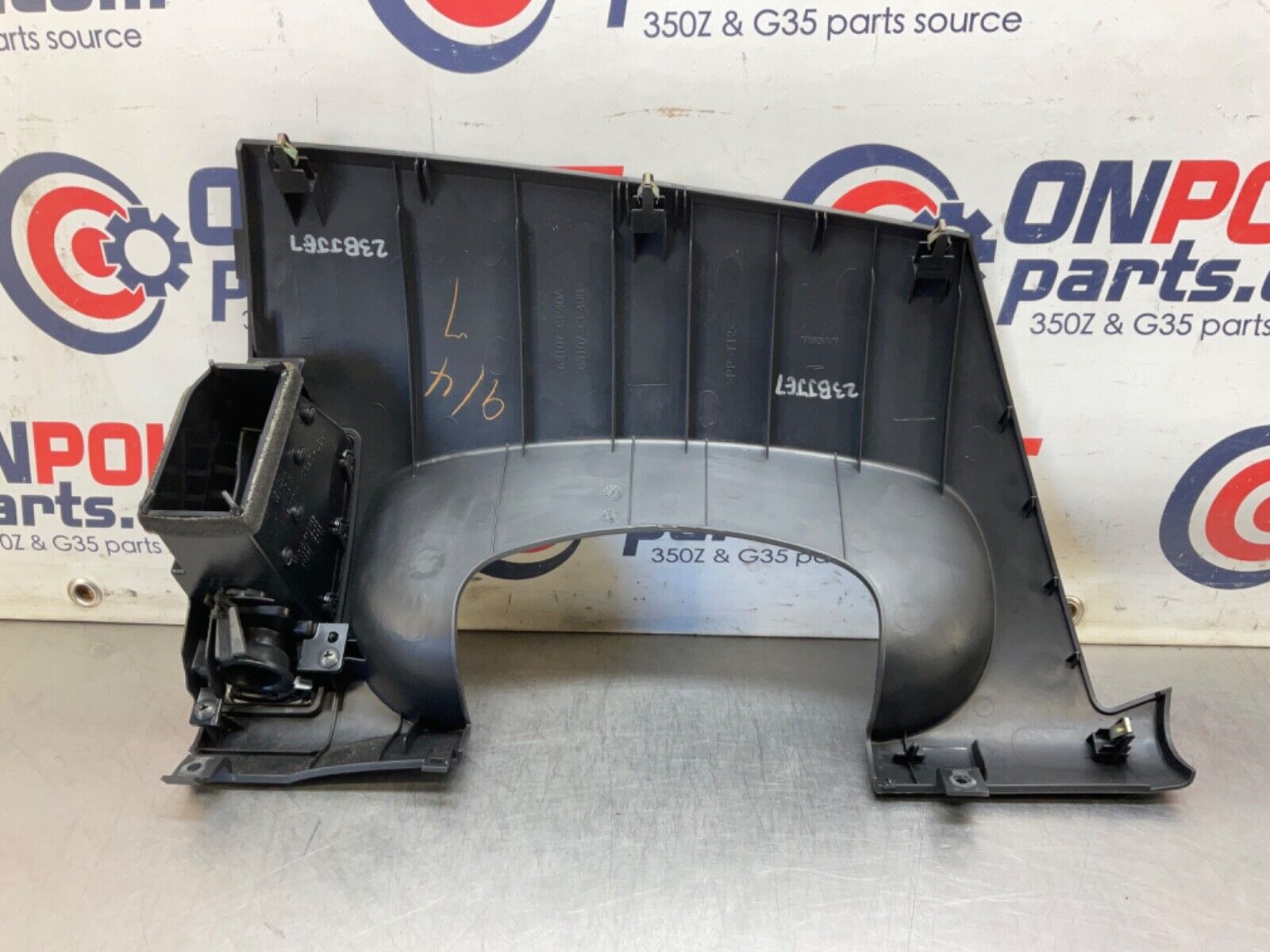 2006 Nissan Z33 350Z Driver Left Upper Dash Panel with Vent 68107 OEM 23BJJE7 - On Point Parts Inc
