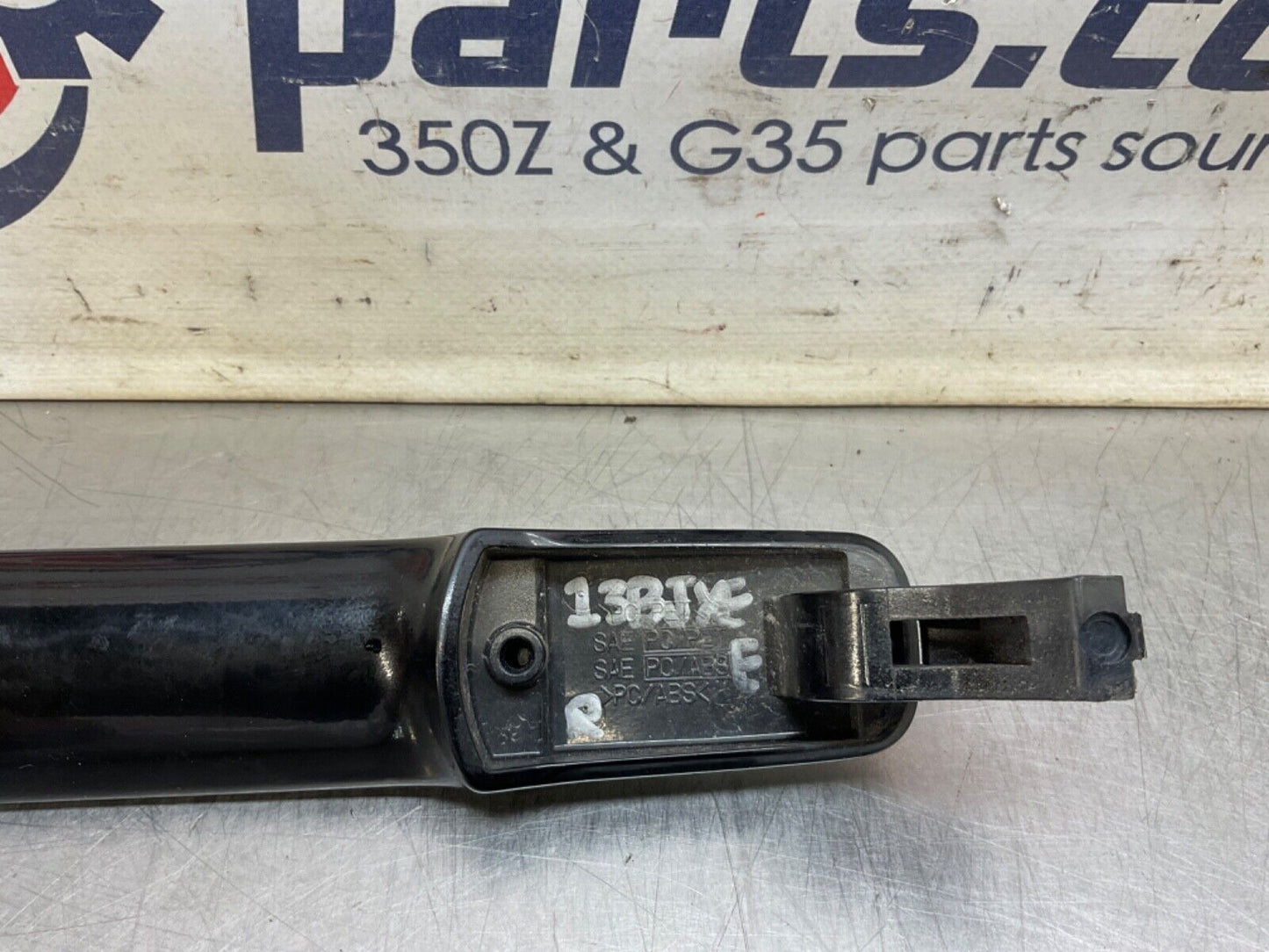 2005 Infiniti V35 G35 Passenger Right Exterior Door Handle OEM 13BJXEE - On Point Parts Inc