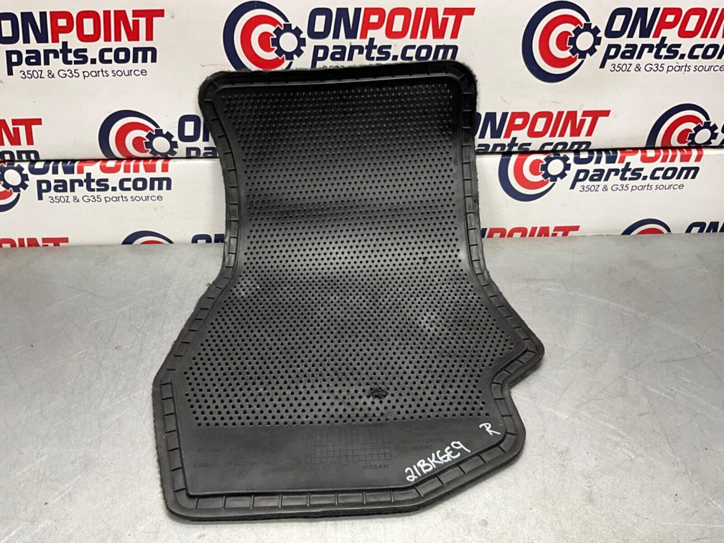 2003 Nissan Z33 350Z Passenger Right Front Floor Mat 999E2 OEM 21BKGE9 - On Point Parts Inc