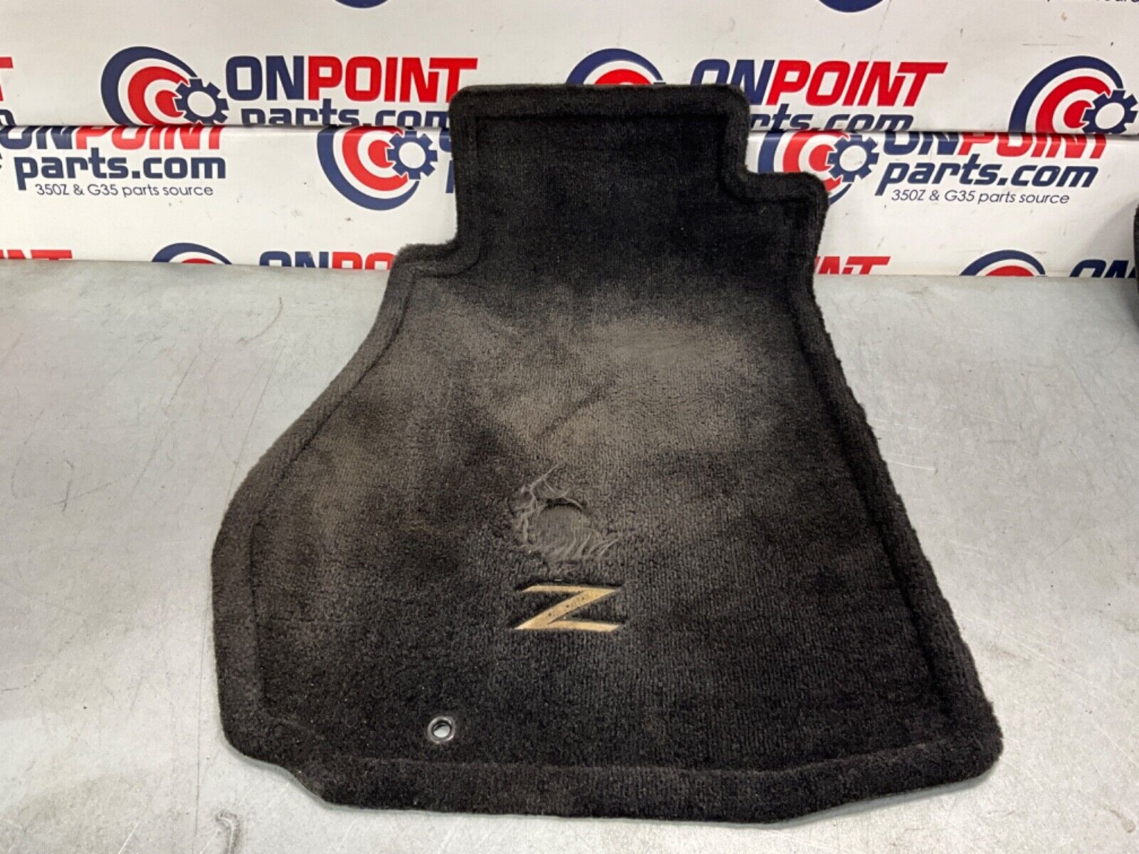 2004 Nissan Z33 350Z Front Driver Passenger Floor Mats Z Logo OEM 14BALF9 - On Point Parts Inc