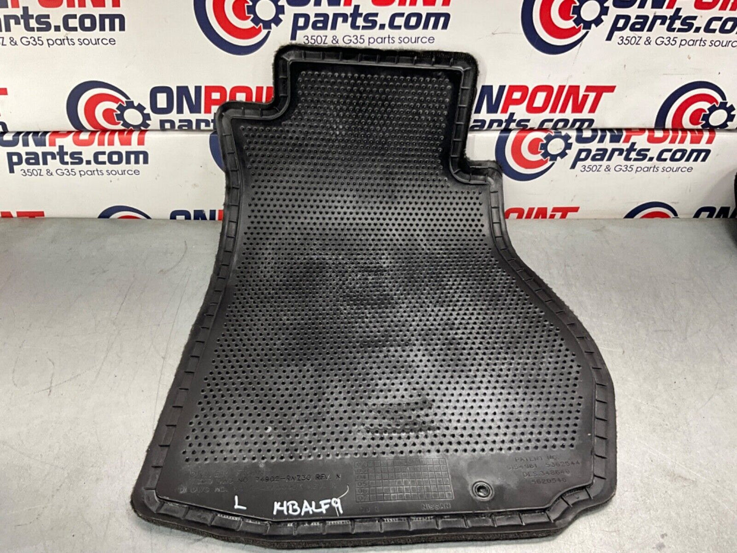 2004 Nissan Z33 350Z Front Driver Passenger Floor Mats Z Logo OEM 14BALF9 - On Point Parts Inc
