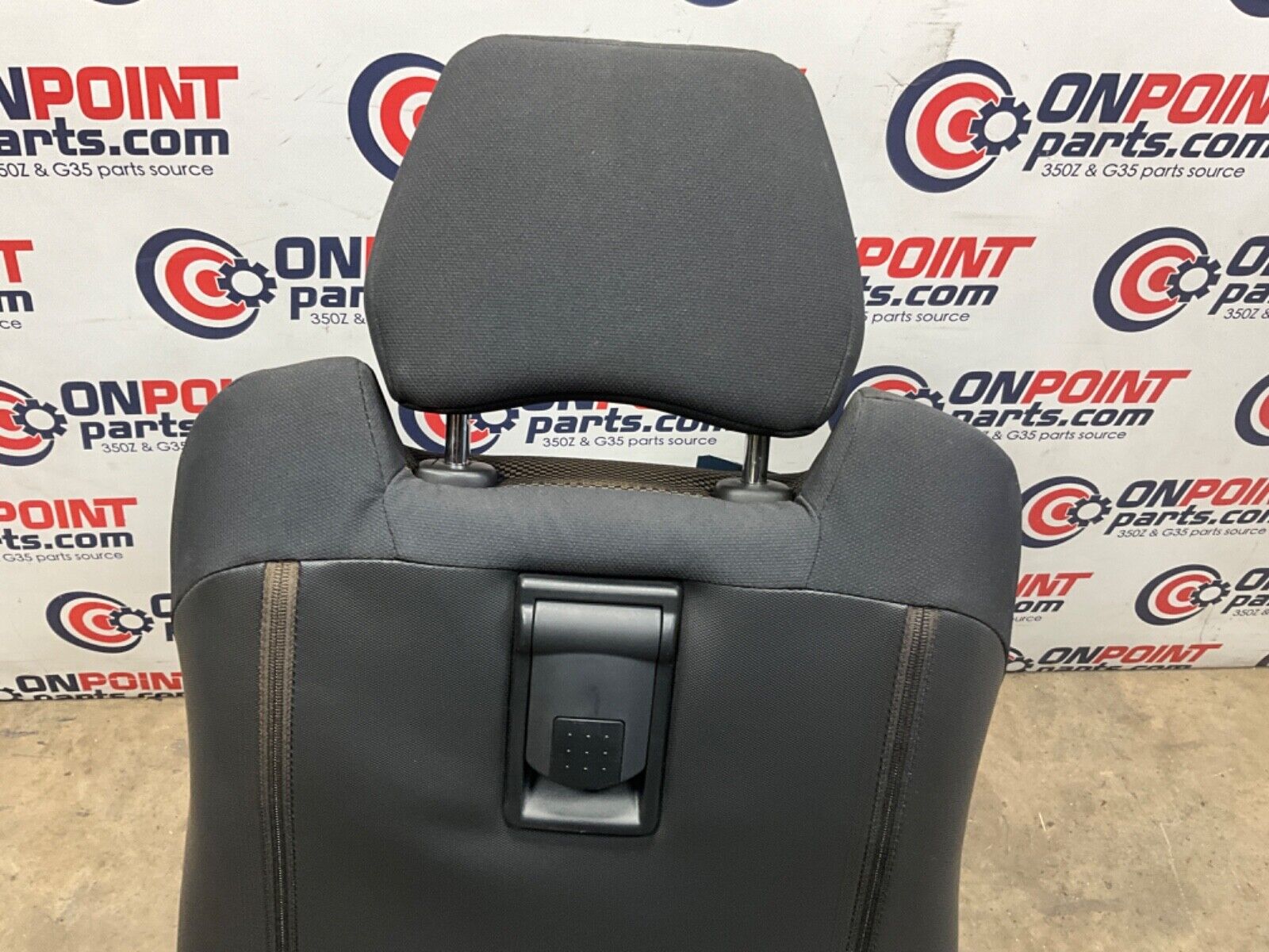 2004 Nissan Z33 350Z Passenger Right Cloth Seat Manual Adjust OEM 14BALF9 - On Point Parts Inc