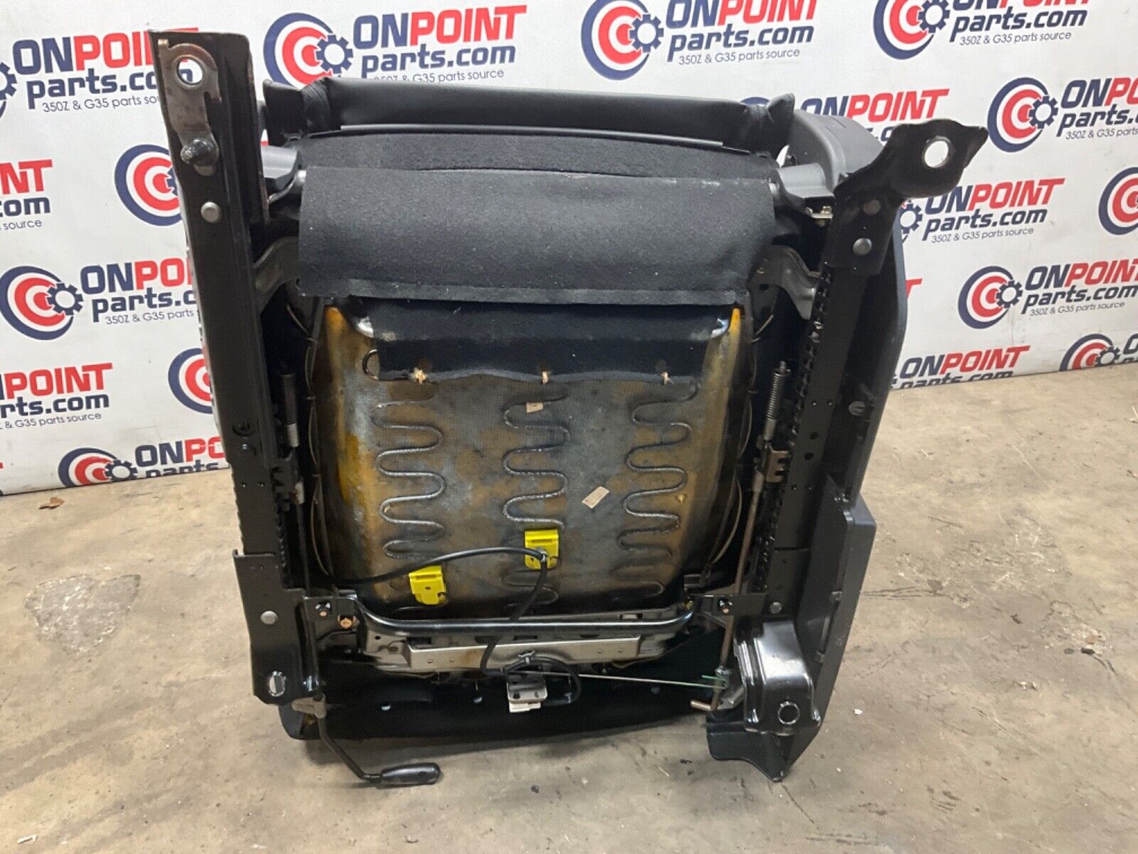 2004 Nissan Z33 350Z Passenger Right Cloth Seat Manual Adjust OEM 14BALF9 - On Point Parts Inc