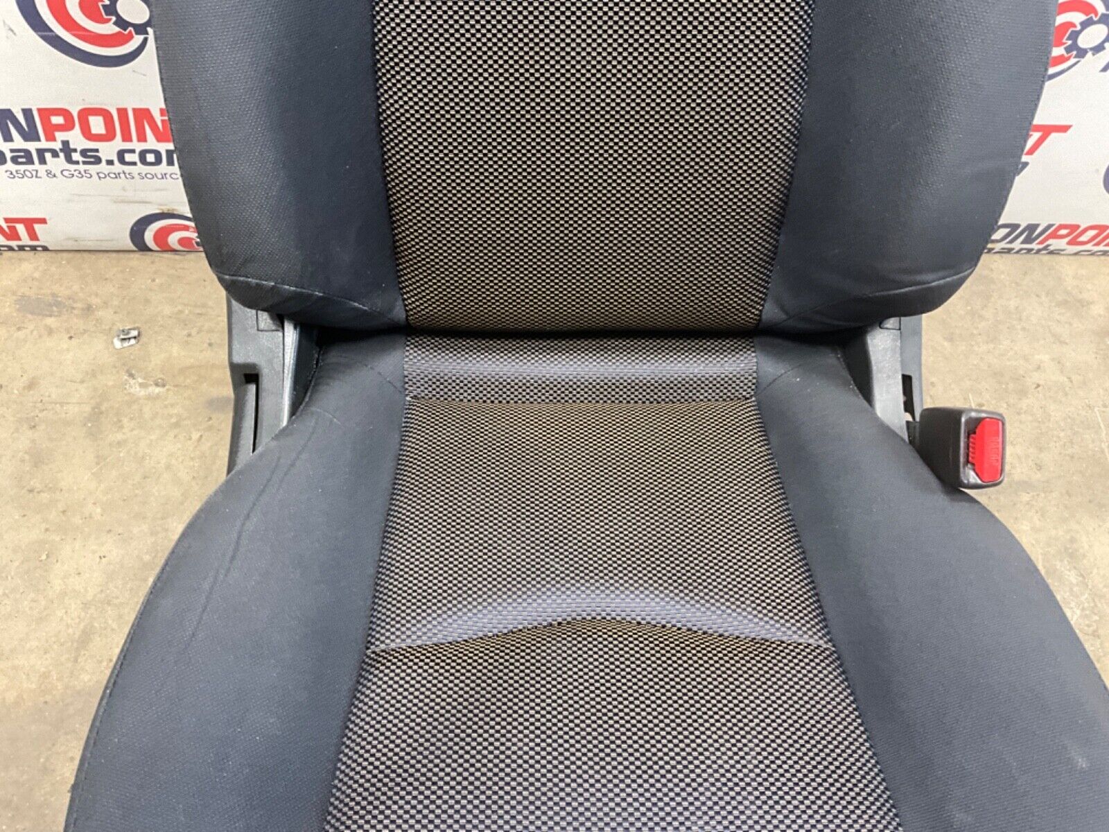 2004 Nissan Z33 350Z Passenger Right Cloth Seat Manual Adjust OEM 14BALF9 - On Point Parts Inc