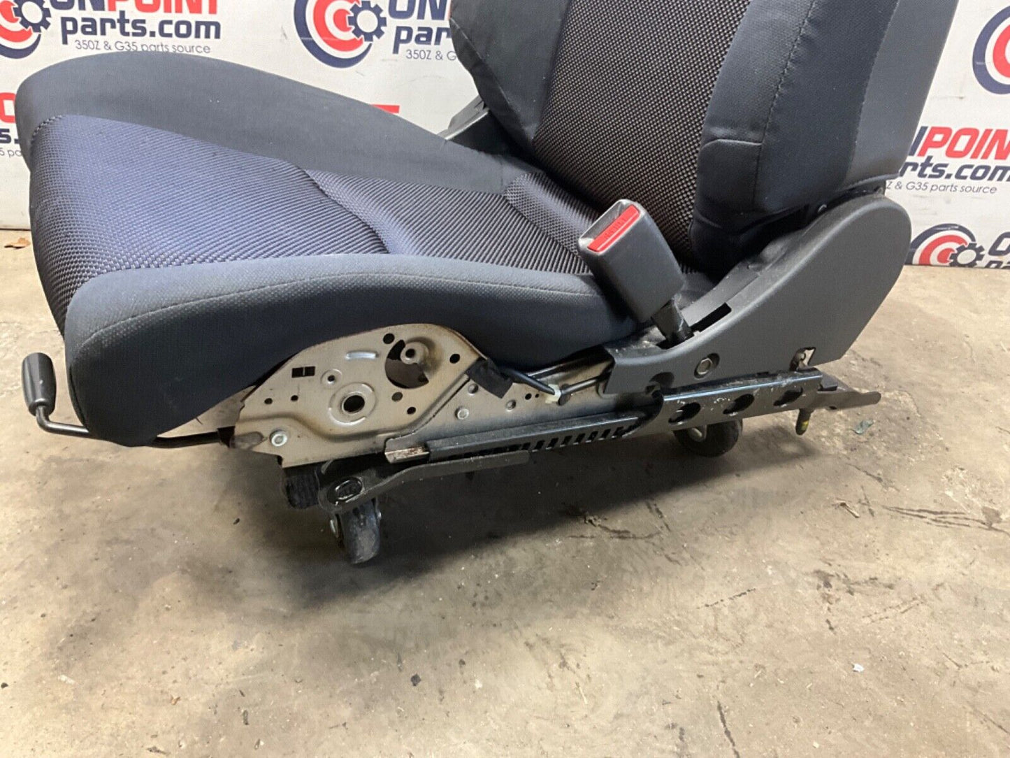2004 Nissan Z33 350Z Passenger Right Cloth Seat Manual Adjust OEM 14BALF9 - On Point Parts Inc