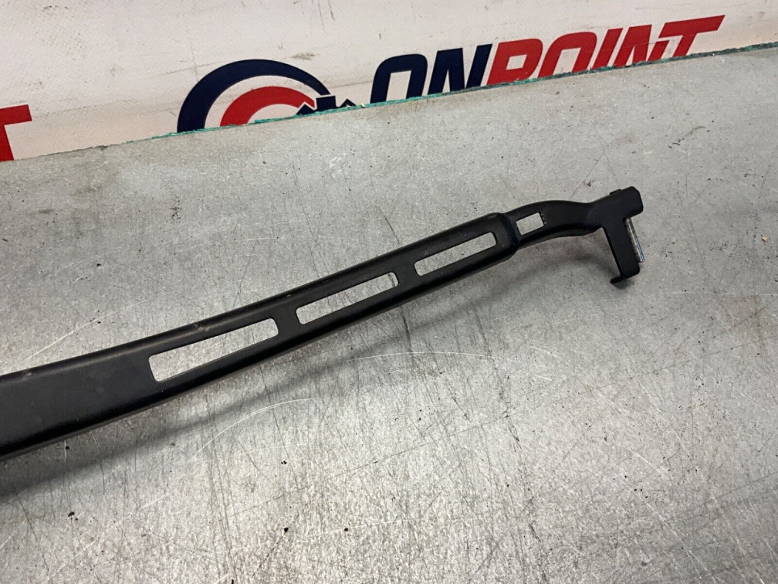 2009 BMW E92 335i Coupe Front Left Right Windshield Wiper Arms OEM 21BA4F3 - On Point Parts Inc