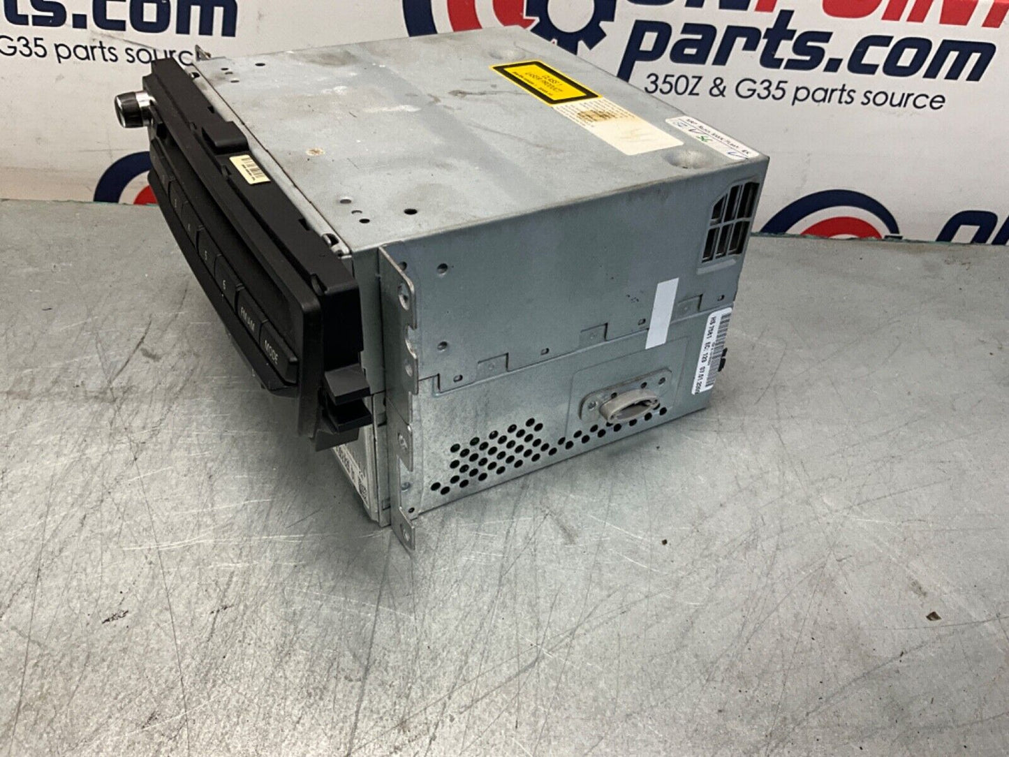 2009 BMW E92 335i CD Radio Navigation Head Unit OEM 21BA4F - On Point Parts Inc
