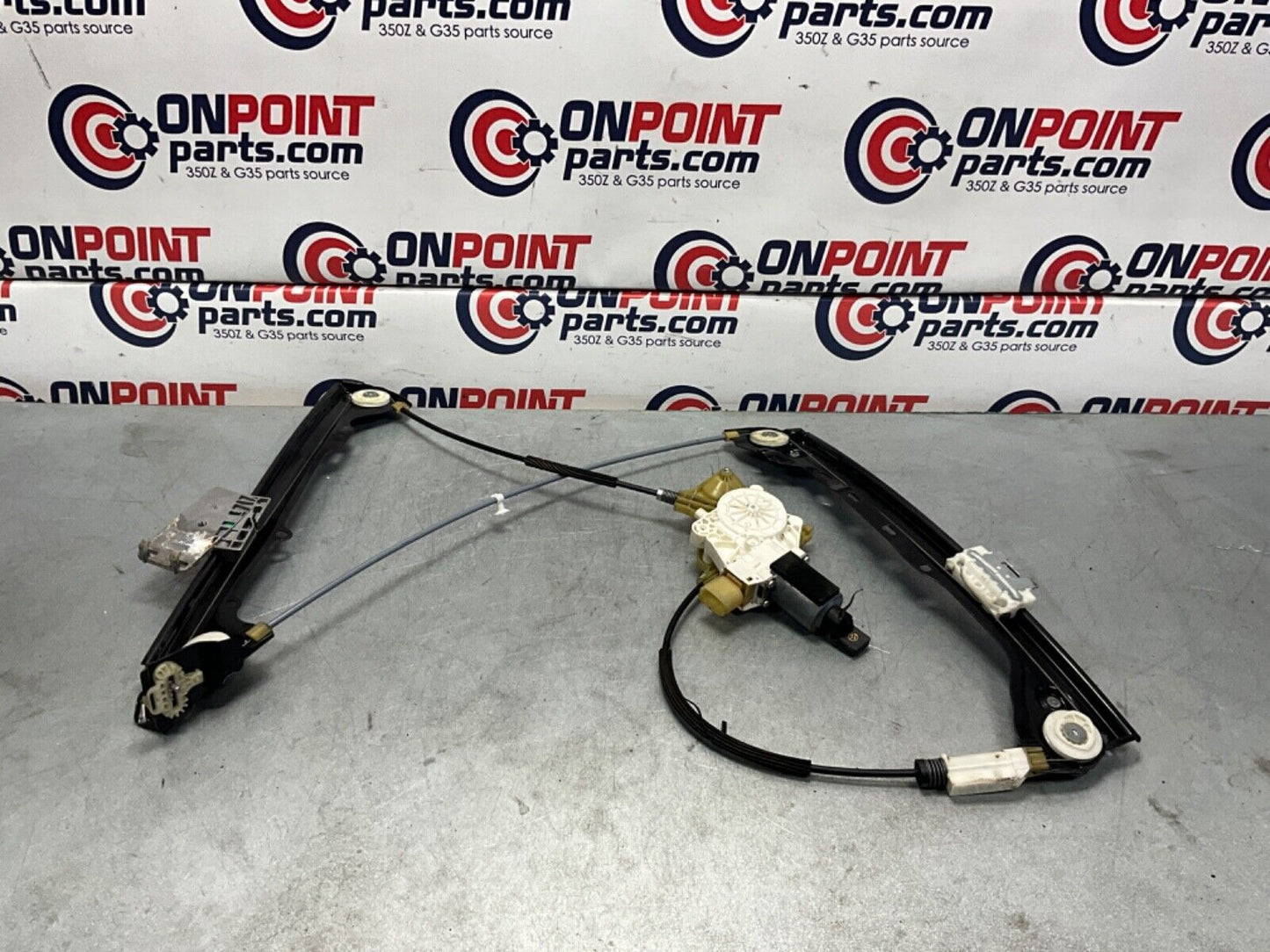 2009 BMW E92 335i Coupe Passenger Right Window Regulator Motor OEM 21BA4FK - On Point Parts Inc
