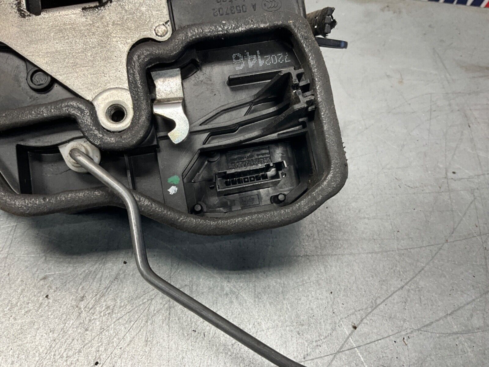 2009 BMW E92 335i Coupe Passenger Right Door Lock Actuator OEM 21BA4FE - On Point Parts Inc