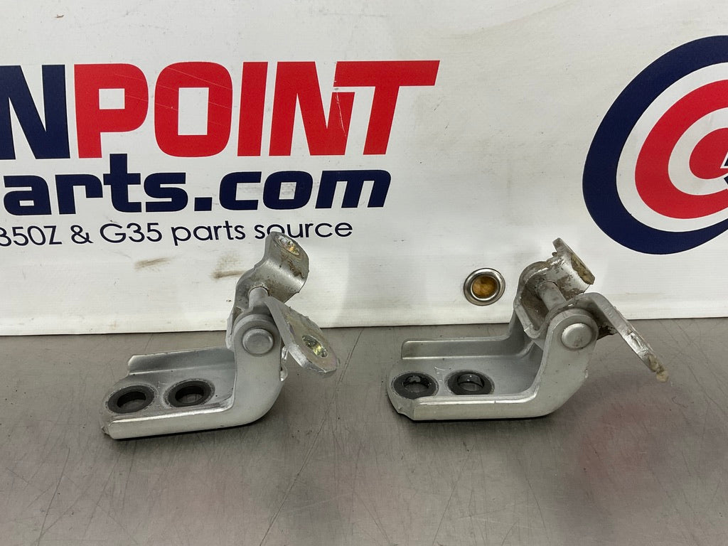 2006 Infiniti G35 Sedan Passenger Right Front Door Hinges OEM 25BJ1DE - On Point Parts Inc