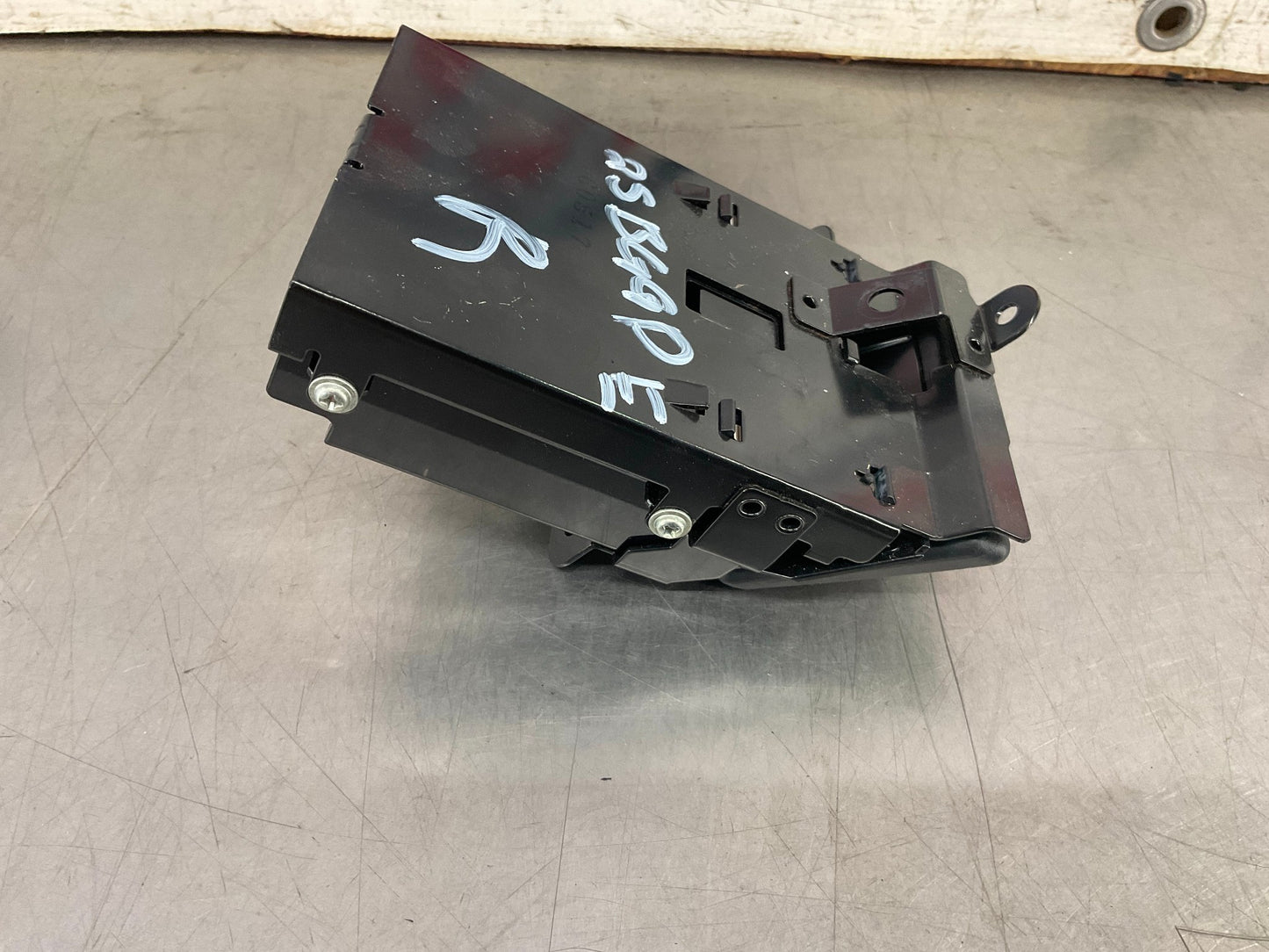 2006 Nissan 350Z Passenger Right Dash Pop Out Coin Ash Tray OEM 25BGGDE - On Point Parts Inc