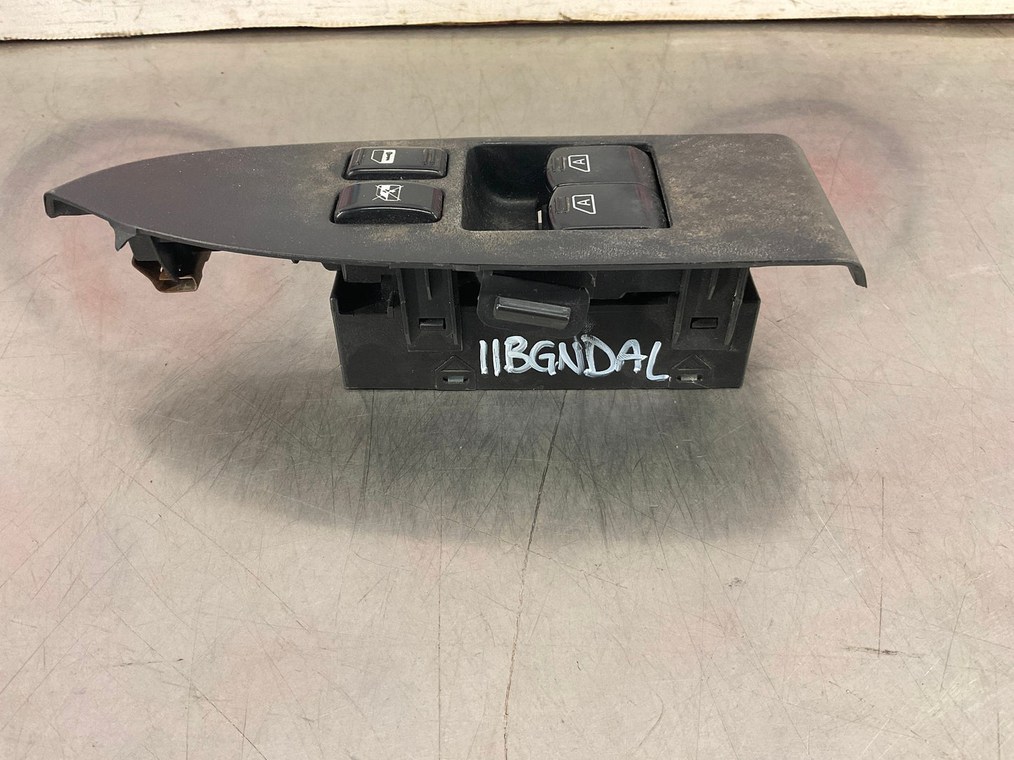2006 Infiniti G35 Driver Left Master Door Lock Window Switch OEM 11BGNDA - On Point Parts Inc