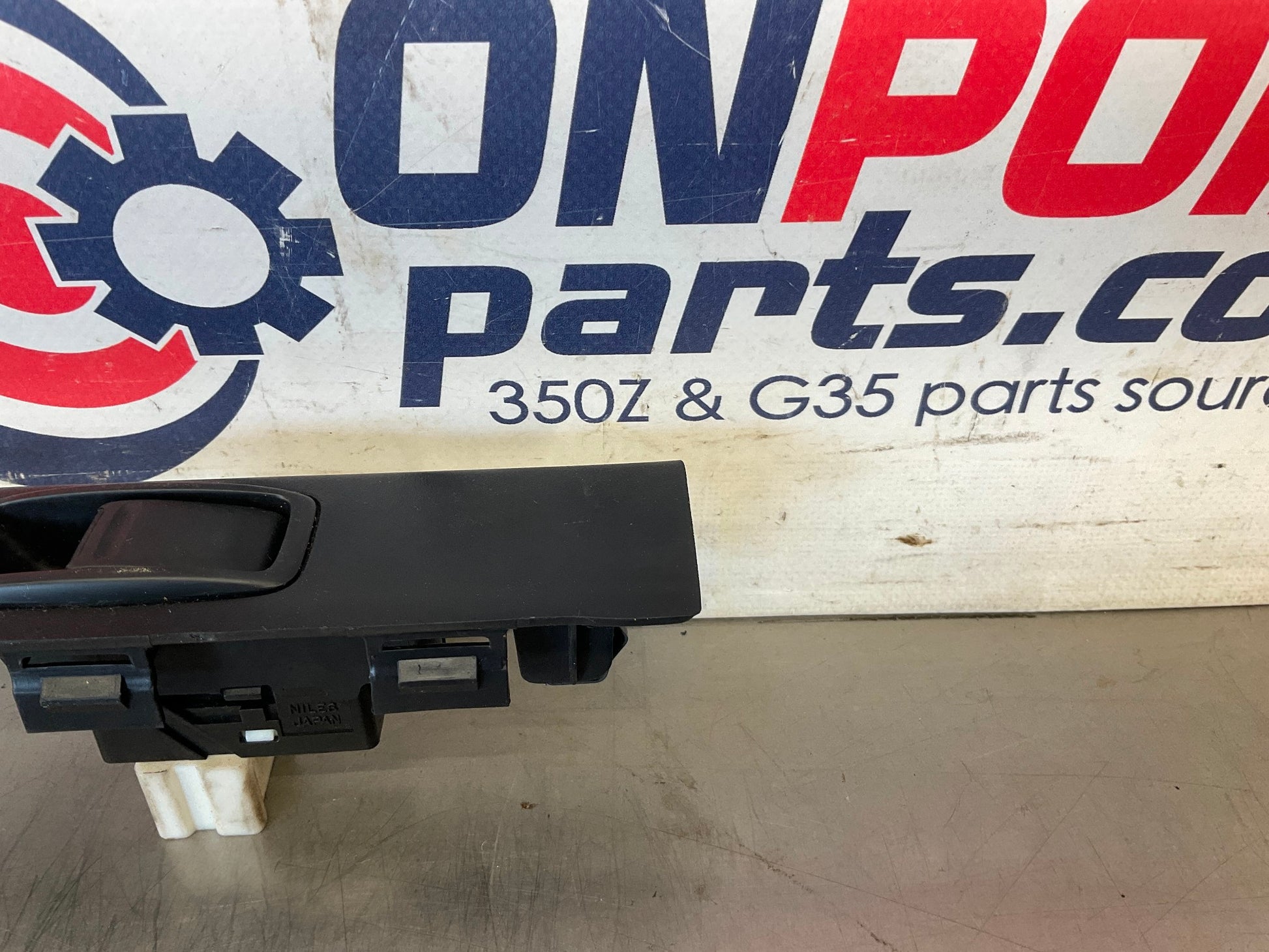 2003 Infiniti G35 Sedan Driver Left Rear Window Switches 82960 OEM 15BDDEA - On Point Parts Inc