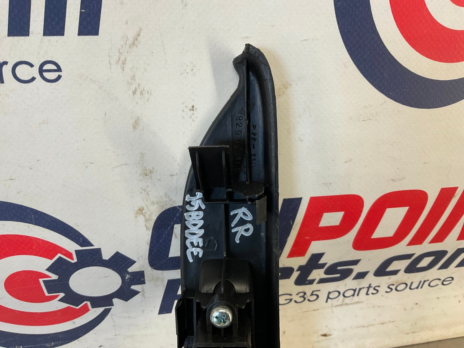 2003 Infiniti G35 Sedan Passenger Right Rear Window Switches 82960 OEM 15BDDEE - On Point Parts Inc