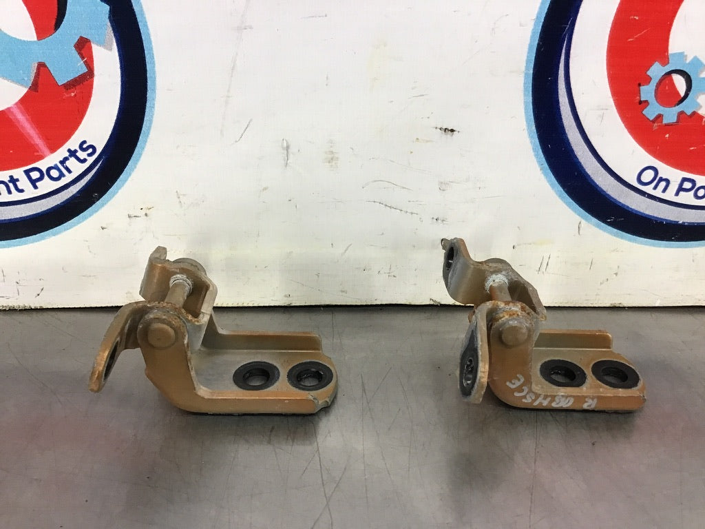 2006 Nissan 350Z Passenger Right Door Hinges OEM 12BH5CE - On Point Parts Inc