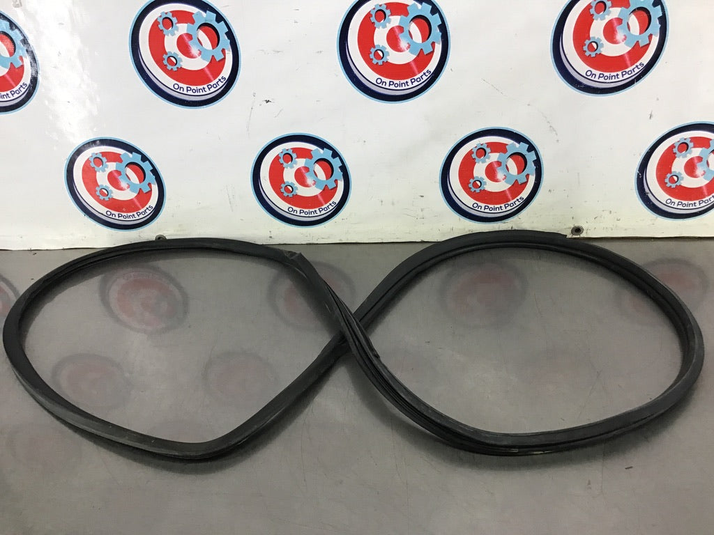 2003 Nissan 350Z Passenger Right Door Seal OEM 12BHJCE - On Point Parts Inc