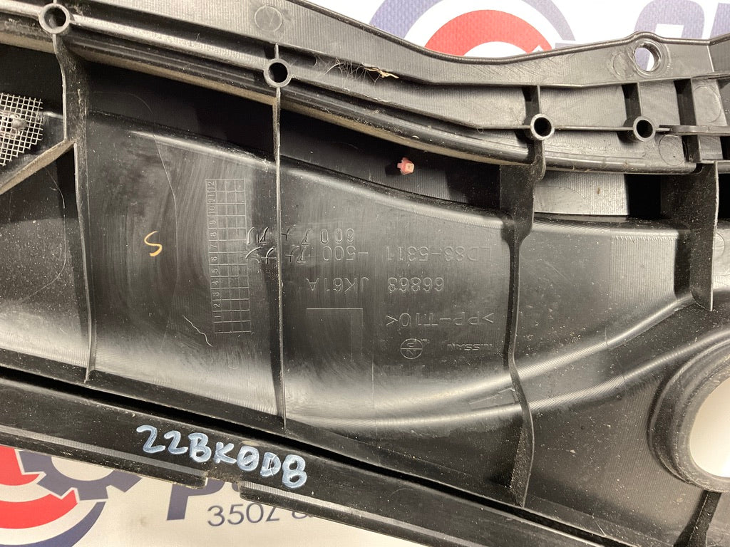 2008 Infiniti G37 Windshield Wiper Hood Cowl 66863 66862 OEM 22BK0D8 - On Point Parts Inc
