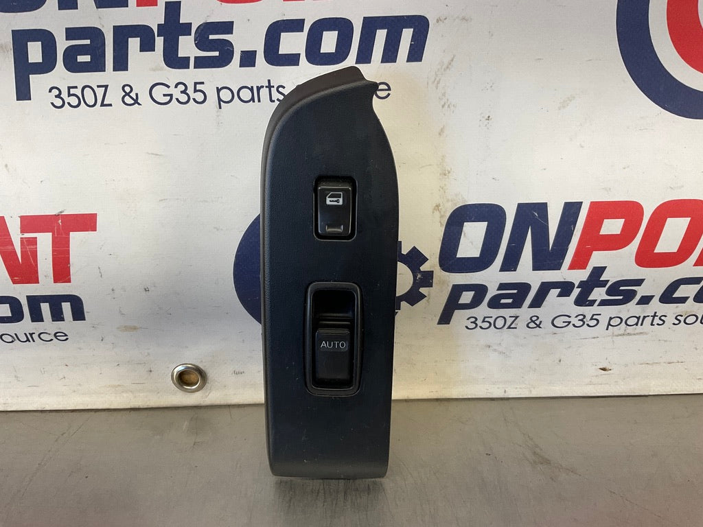 2003 Infiniti G35 Passenger Right Front Door Lock Window Switches OEM 15BDDEE - On Point Parts Inc