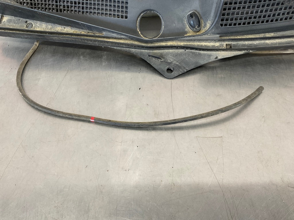 2005 Infiniti G35 Driver Left Windshield Wiper Hood Cowl OEM 24BFFE3 - On Point Parts Inc