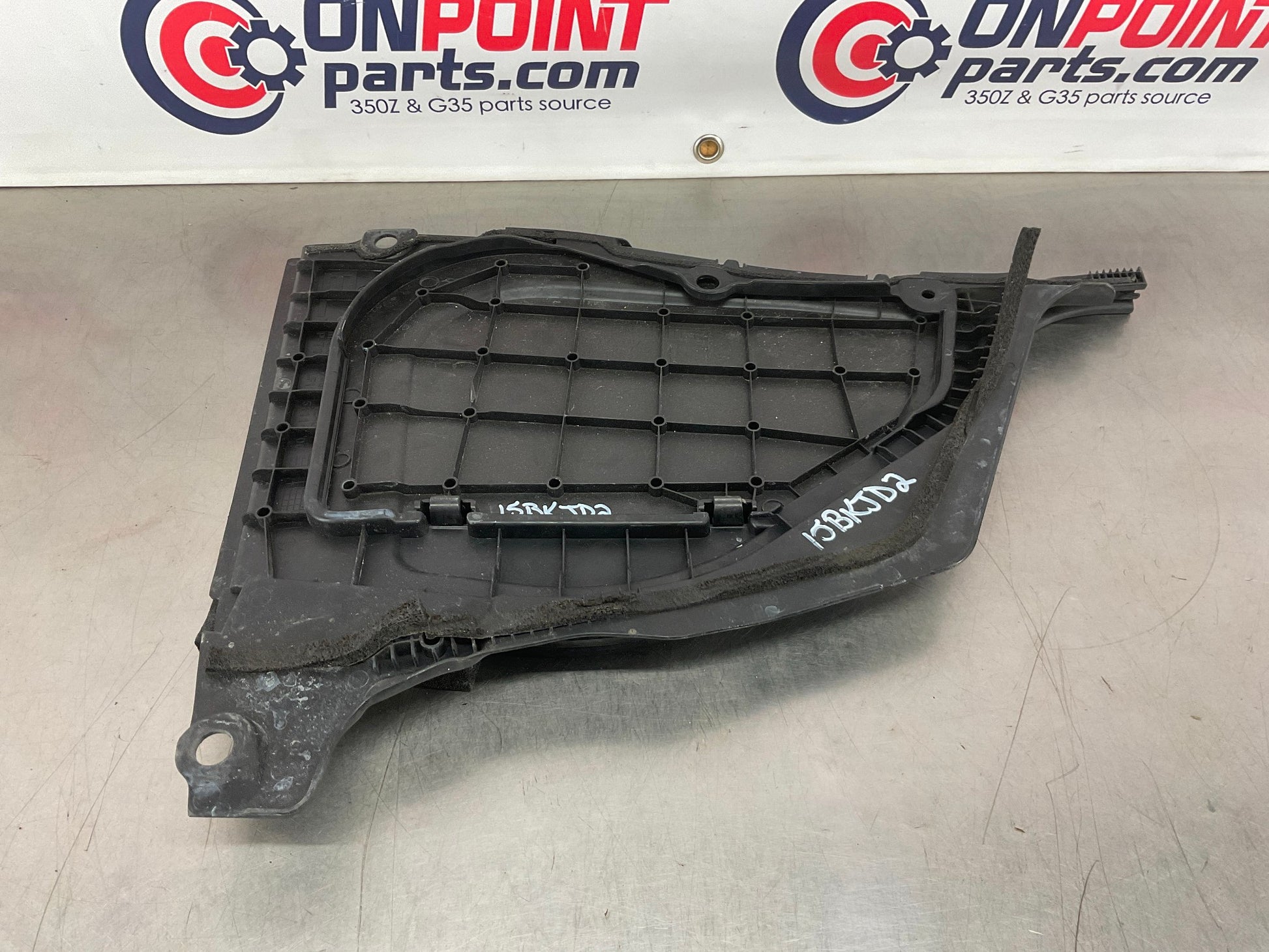 2009 Nissan 370Z Brake Fluid Cover Bezel Trim OEM 64895 65278 15BKJD2 - On Point Parts Inc