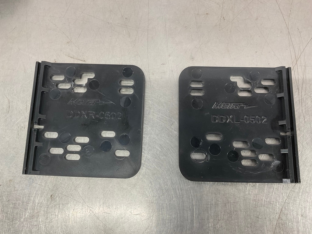 2009 Nissan 370Z Center Dash AC Climate Controls Stereo Bezel Trim OEM 15BKJDC - On Point Parts Inc