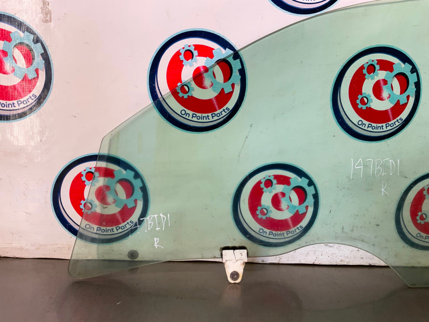 2005 Infiniti G35 Passenger Right Window Glass OEM 14BI7D1 - On Point Parts Inc