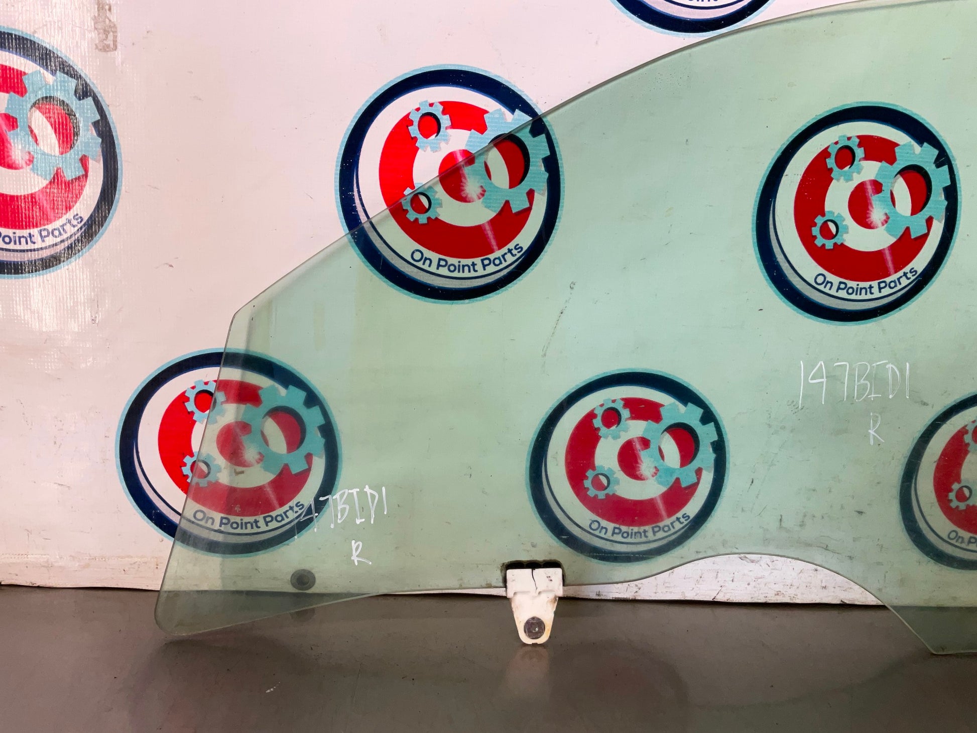 2005 Infiniti G35 Passenger Right Window Glass OEM 14BI7D1 - On Point Parts Inc