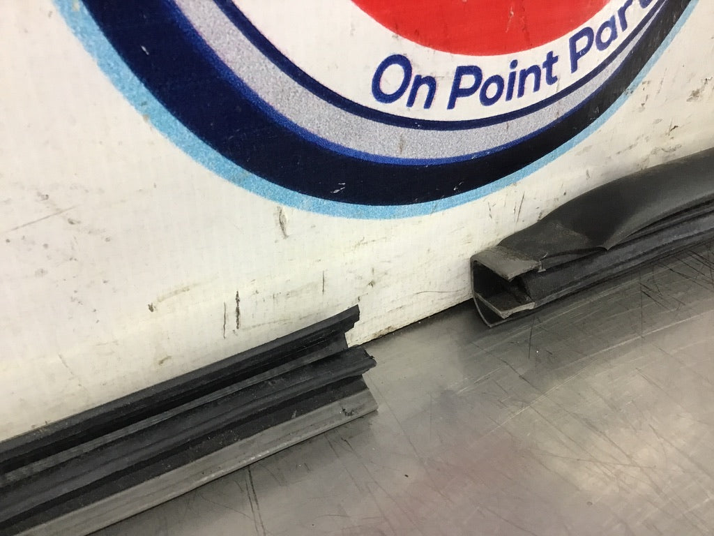 2004 Nissan 350Z Passenger Right Convertible Door Seal OEM 11BGMCE - On Point Parts Inc
