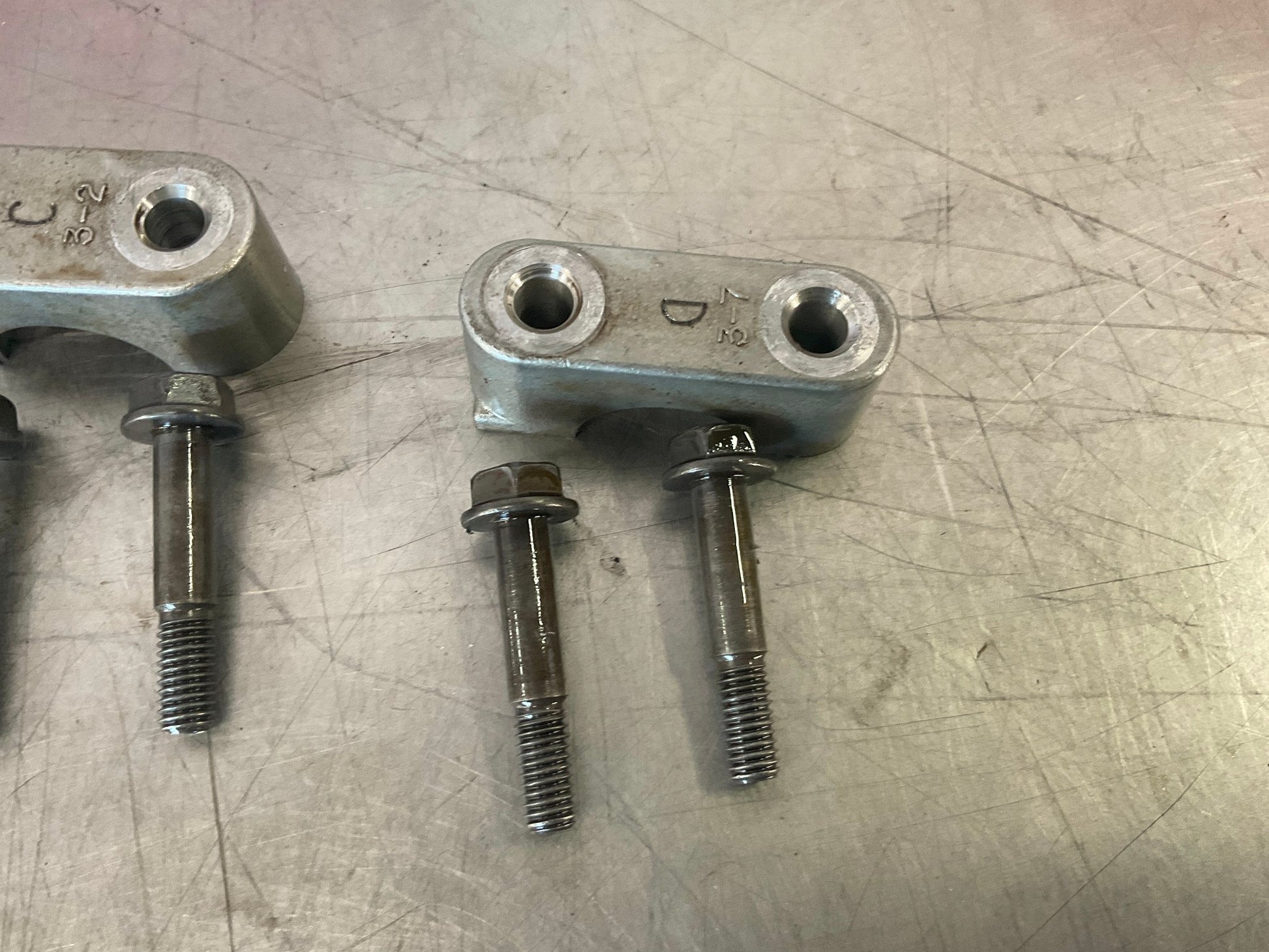 2012 Infiniti G37 Passenger VQ37HR Engine Intake Camshaft Caps Bolts OEM 23BCBD0 - On Point Parts Inc