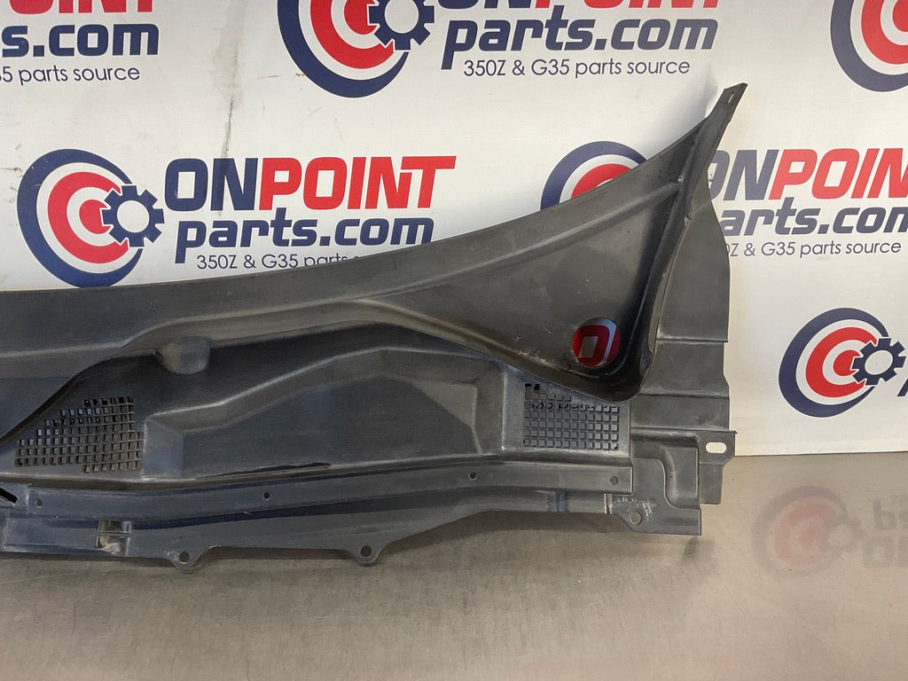 2012 Nissan 370Z Windshield Wiper Hood Cowl 66862 66863 OEM 24BDME3 - On Point Parts Inc