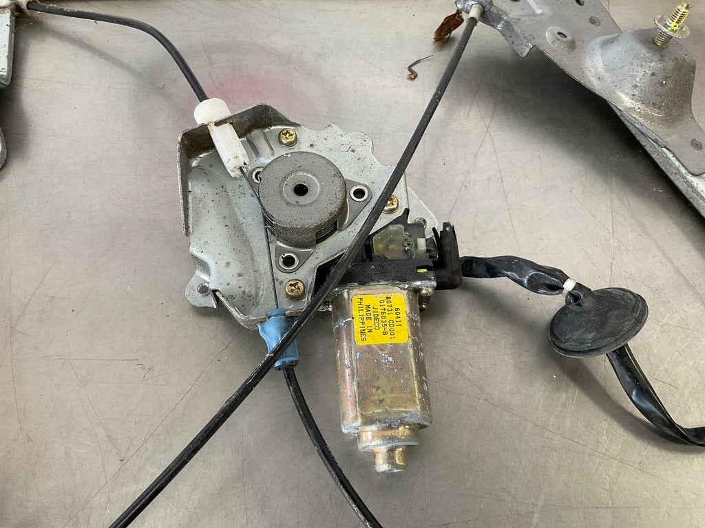 2006 Nissan 350Z Driver Left Window Regulator Motor OEM 24BFGDA - On Point Parts Inc