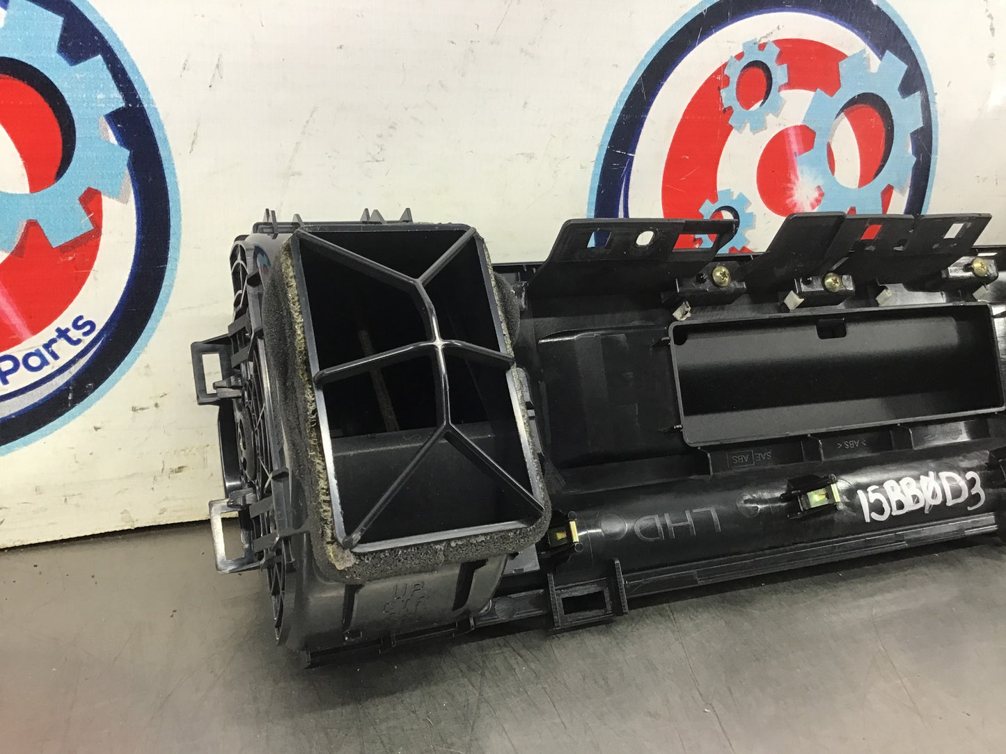 2006 Infiniti G35 Upper Glove Box Compartment with Vents OEM 15BB0D3 - On Point Parts Inc