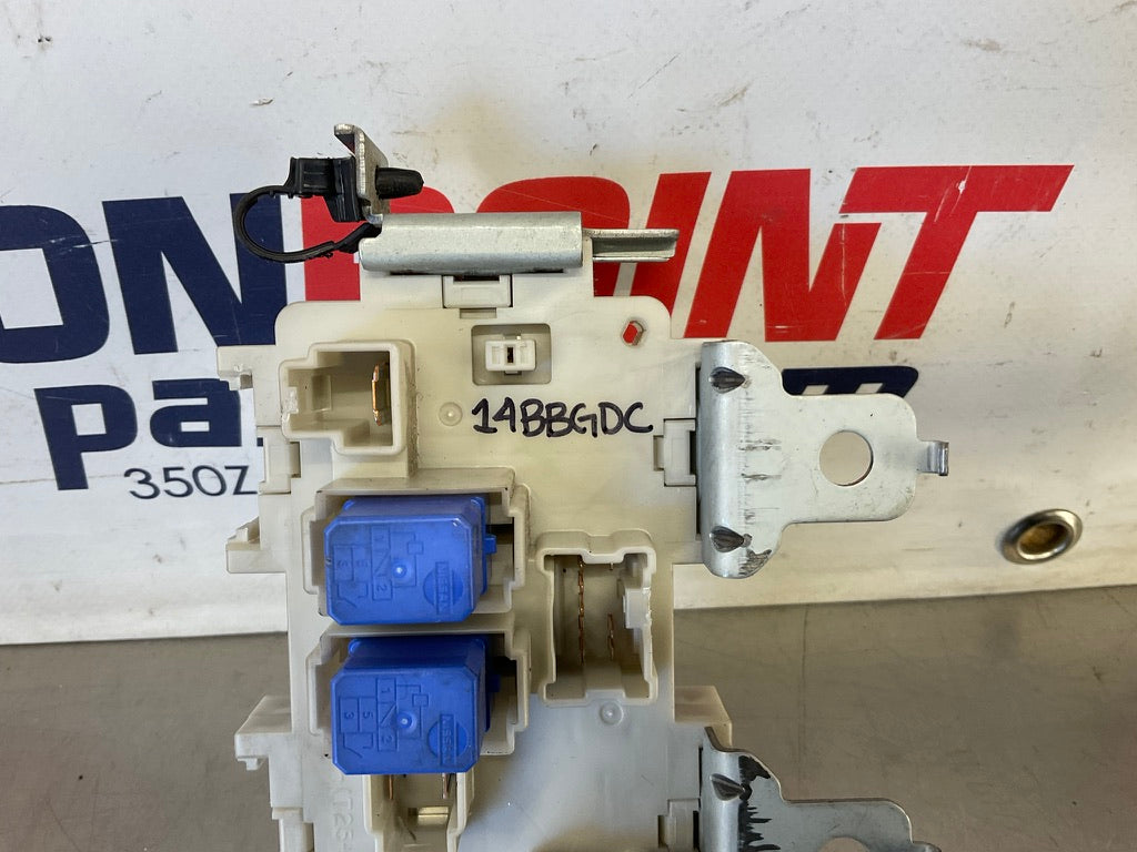 2003 Nissan 350Z Body Junction Fuse Relay Box 24350 OEM 14BBGDC - On Point Parts Inc
