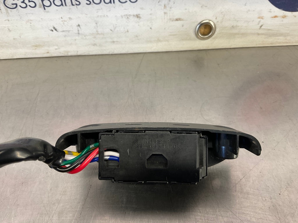 2006 Nissan 350Z Driver Left Seat Switches 87066 OEM 21BBJDA - On Point Parts Inc