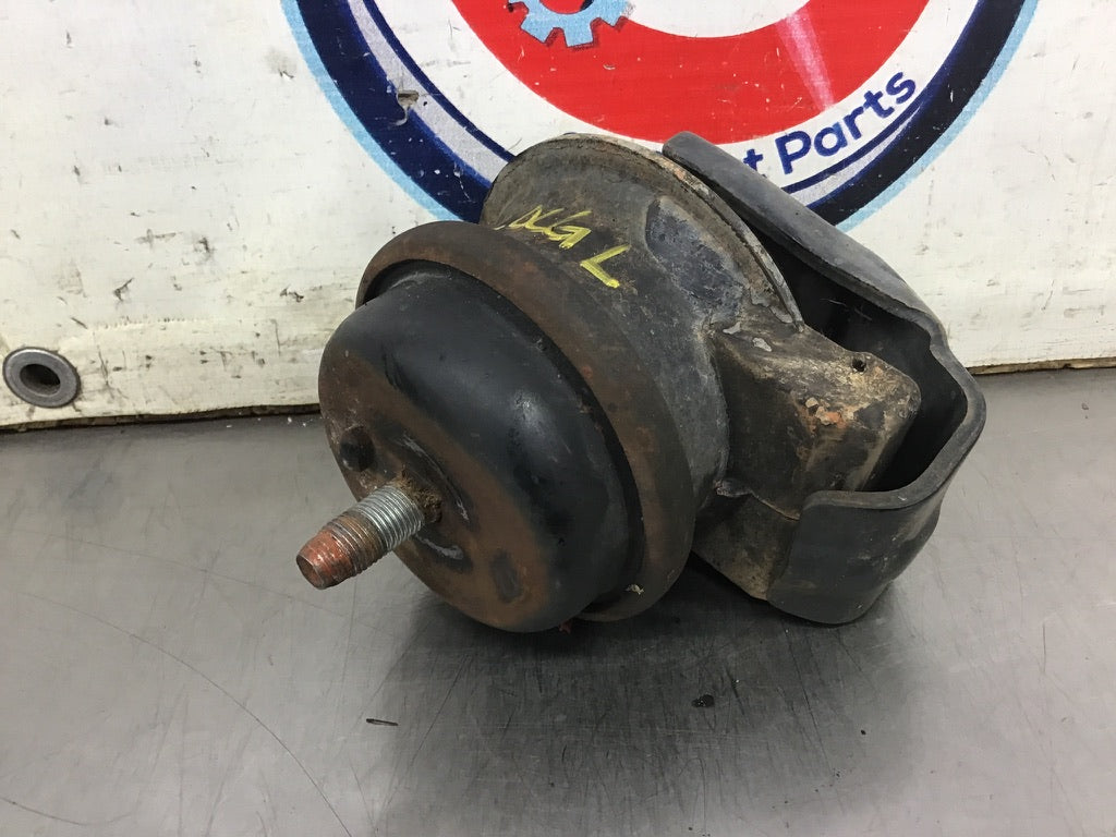 2006 Nissan 350Z Driver Left Engine Motor Mount OEM 12BL0CG - On Point Parts Inc