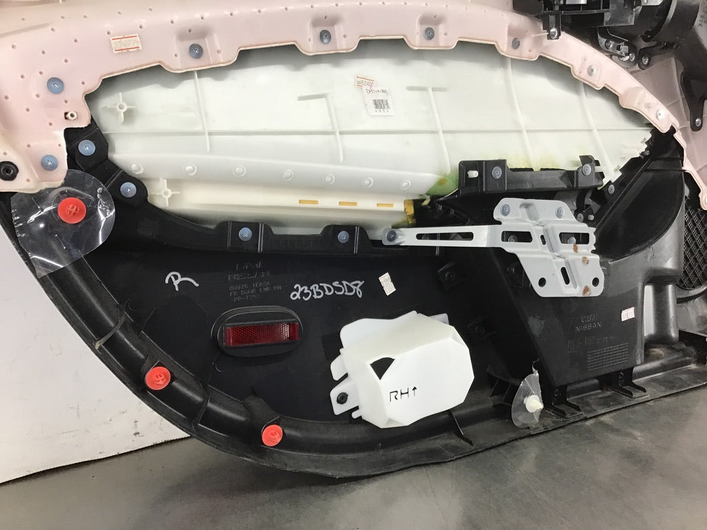 2014 Nissan 370Z Passenger Right Door Panel 80900 OEM 23BDSD8 - On Point Parts Inc