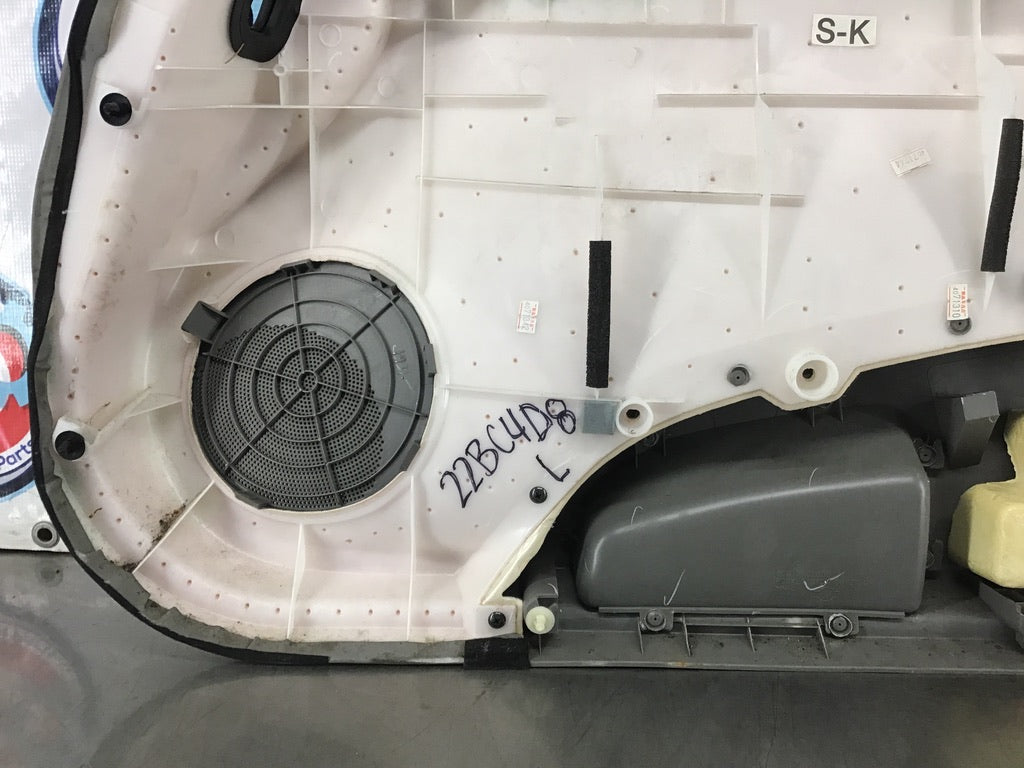 2004 Nissan 350Z Driver Left Interior Door Panel OEM 22BC4D8 - On Point Parts Inc