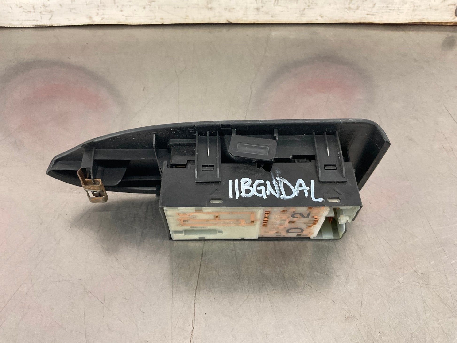 2006 Infiniti G35 Driver Left Master Door Lock Window Switch OEM 11BGNDA - On Point Parts Inc