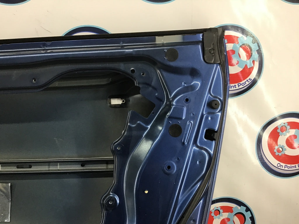 2005 Infiniti G35 Passenger Right Door Shell OEM 22BC0D1 - On Point Parts Inc