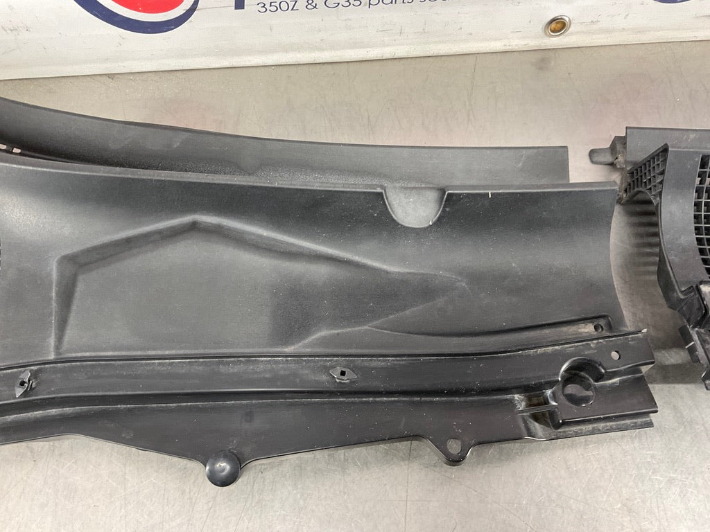 2010 Nissan 370Z Windshield Wiper Cowl Assembly 66810 66863 66862 OEM 24BBBD3 - On Point Parts Inc