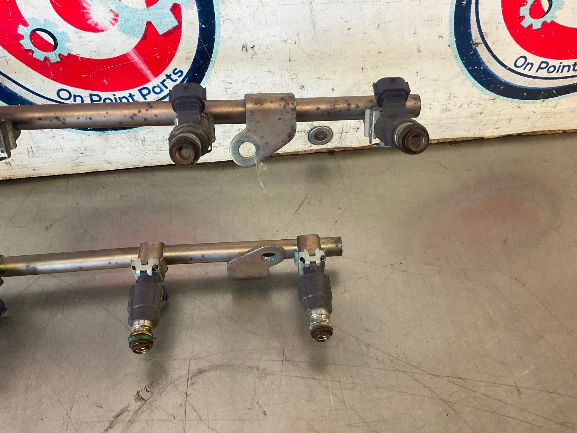 2012 Infiniti G37 VQ37VHR Engine Fuel Rail with Injectors OEM 23BCBD0 - On Point Parts Inc