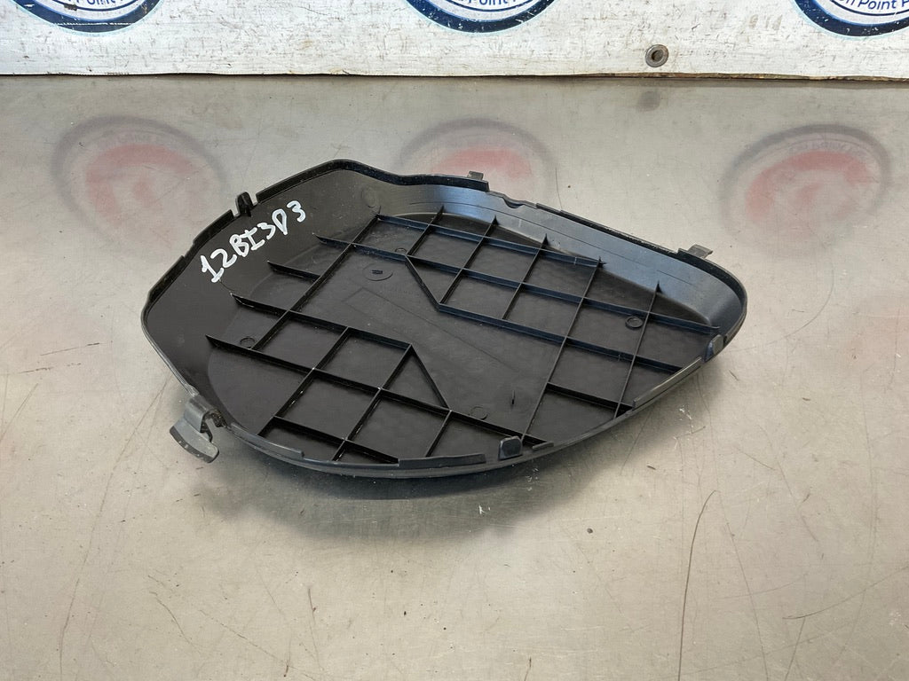 2006 Nissan 350Z Driver Left Front Brake Fluid Cover and Trim OEM 12BI3D3 - On Point Parts Inc