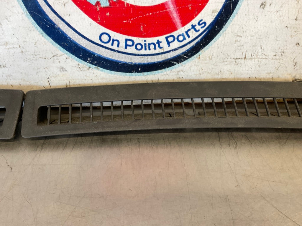 2007 Infiniti G35 Interior Windshield Defrost Vent Trim OEM 23BDFDC - On Point Parts Inc