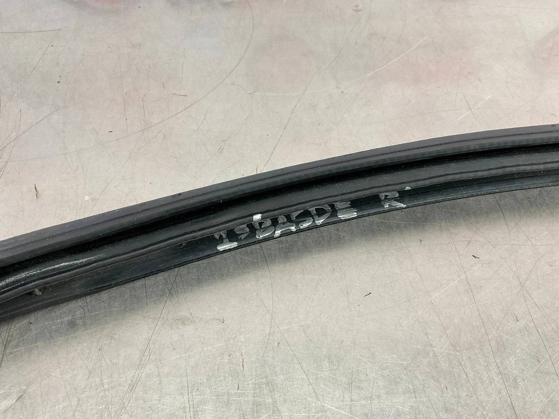 2008 Nissan 350Z Passenger Right Inner Door Seal 76921 OEM 13BASDE - On Point Parts Inc