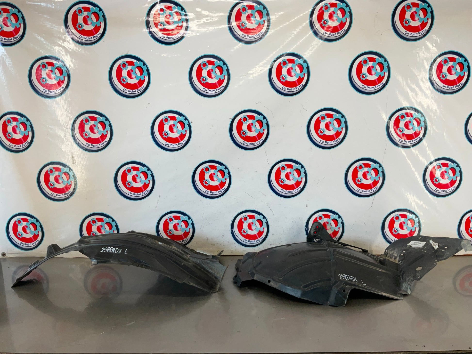 2004 Infiniti G35 Driver Left Inner Fender Liners Splash Guard OEM 25BFND3 - On Point Parts Inc