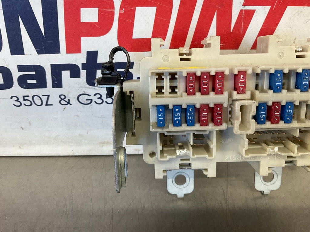 2003 Nissan 350Z Body Junction Fuse Relay Box 24350 OEM 14BBGDC - On Point Parts Inc