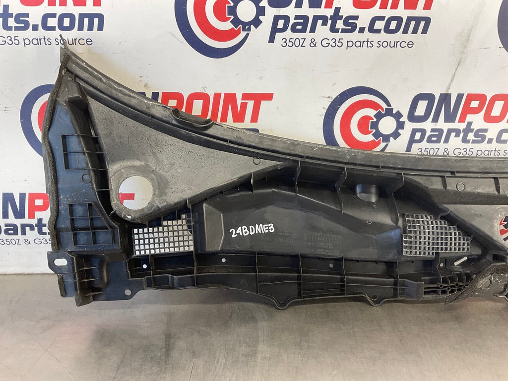 2012 Nissan 370Z Windshield Wiper Hood Cowl 66862 66863 OEM 24BDME3 - On Point Parts Inc